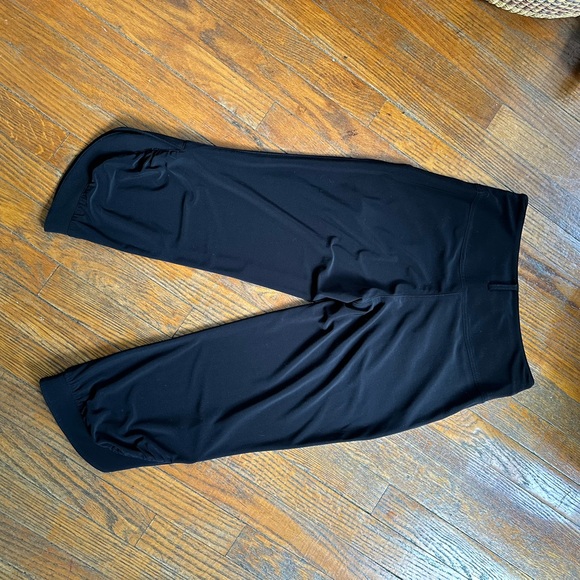 Joseph Ribkoff Black Capris - Picture 5 of 5